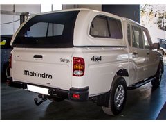 Hard-Top Mahindra Pick-up W/ Windows Linextras